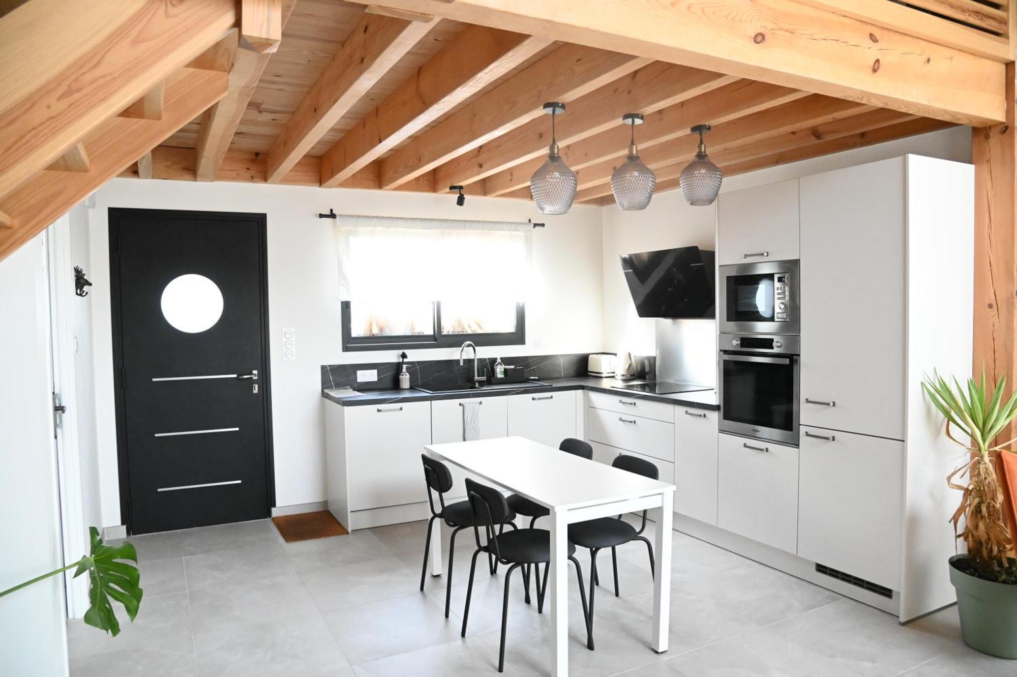Pinea - Authentique En Pin Des Landes